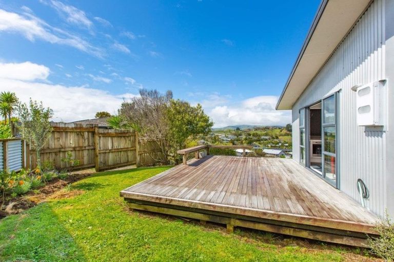 Photo of property in 30 Manukau Road, Raglan, 3225