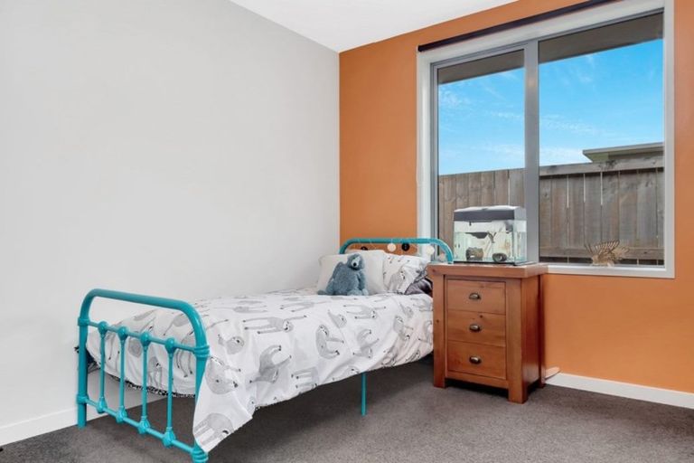 Photo of property in 11 Coutts Street, Papamoa Beach, Papamoa, 3118