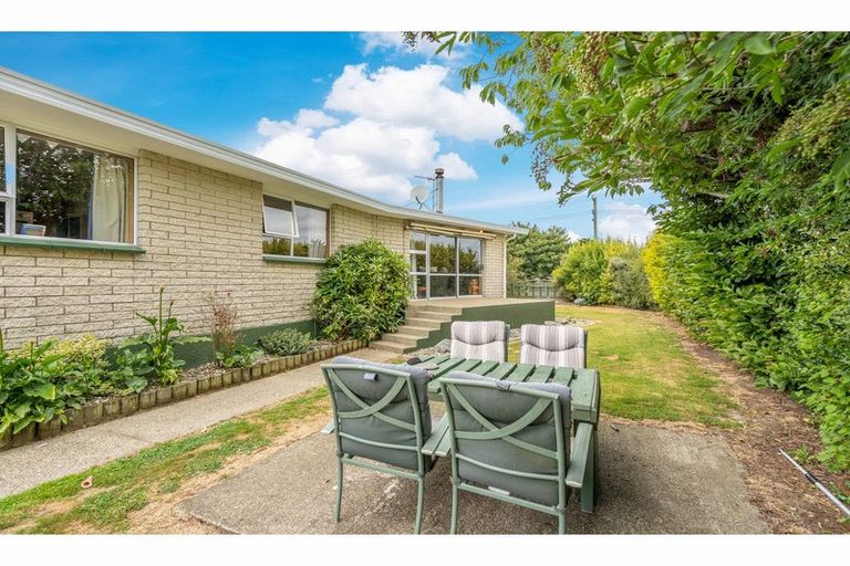 Photo of property in 66 Renfrew Street, Waikiwi, Invercargill, 9810