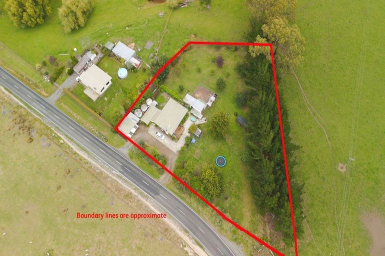 Photo of property in 2925 Taihape Road, Otamauri, Hastings, 4179