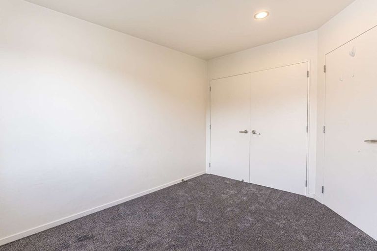 Photo of property in 11 Gordon Place, Newtown, Wellington, 6021