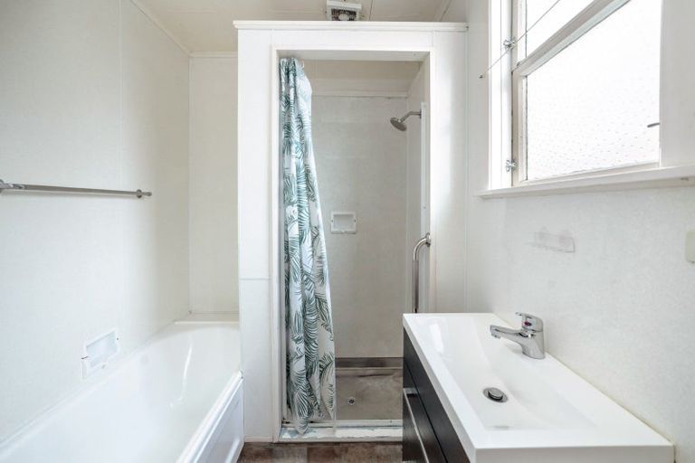 Photo of property in 95 Villa Street, Masterton, 5810