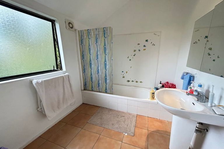 Photo of property in 28e Glenorchy Street, Glen Eden, Auckland, 0602