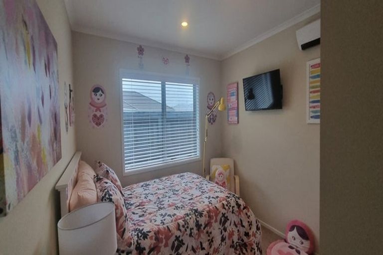 Photo of property in 82 Golden Sands Drive, Papamoa Beach, Papamoa, 3118