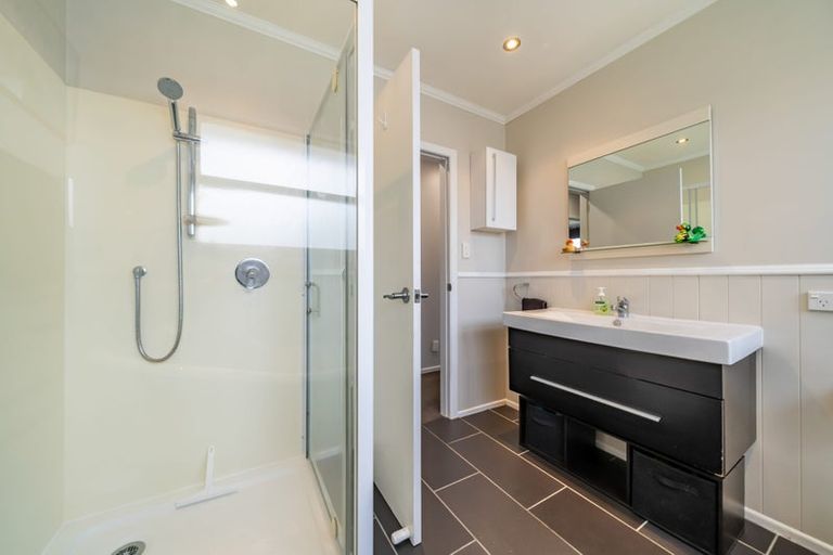 Photo of property in 27a Ebdentown Street, Ebdentown, Upper Hutt, 5018