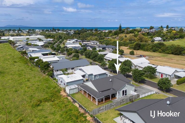 Photo of property in 46 Ocean Breeze Drive, Waihi Beach, 3611