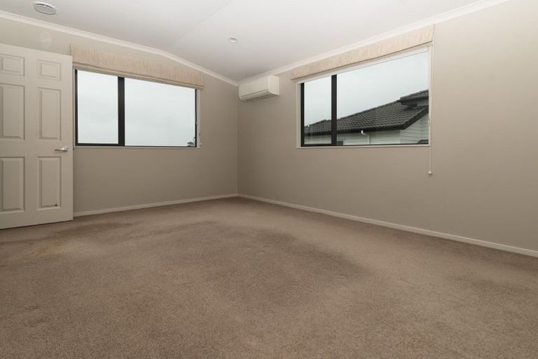 Photo of property in 74 Oakway Drive, Schnapper Rock, Auckland, 0632
