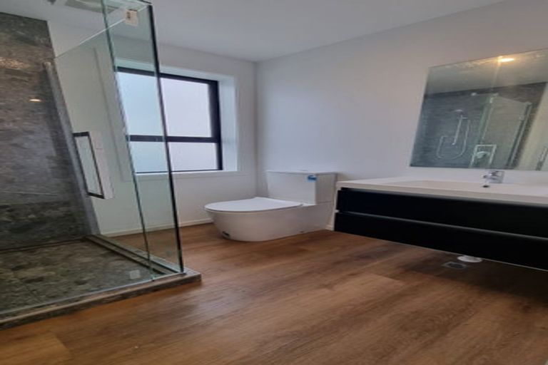 Photo of property in 1/564 High Street, Boulcott, Lower Hutt, 5010