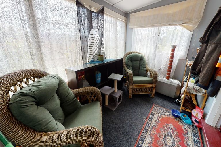 Photo of property in 14 Graham Street, Tinwald, Ashburton, 7700