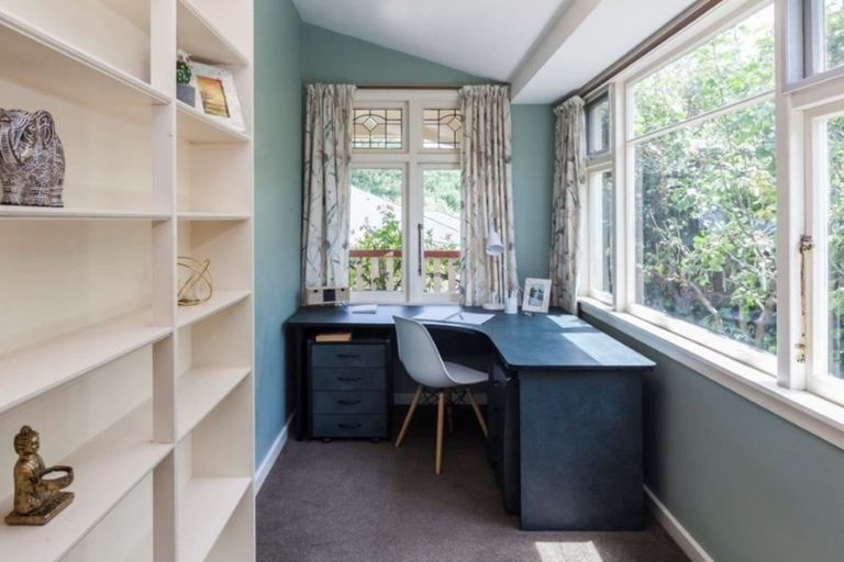 Photo of property in 21 Aynsley Terrace, Hillsborough, Christchurch, 8022