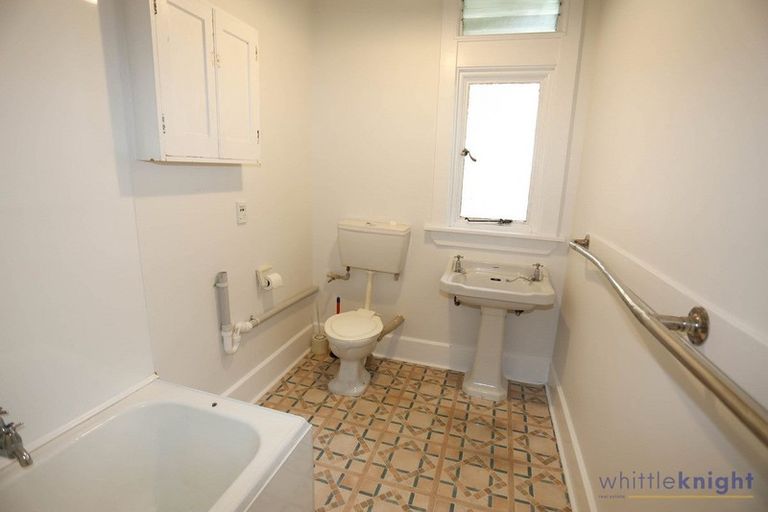 Photo of property in 6b Macmillan Avenue, Cashmere, Christchurch, 8022