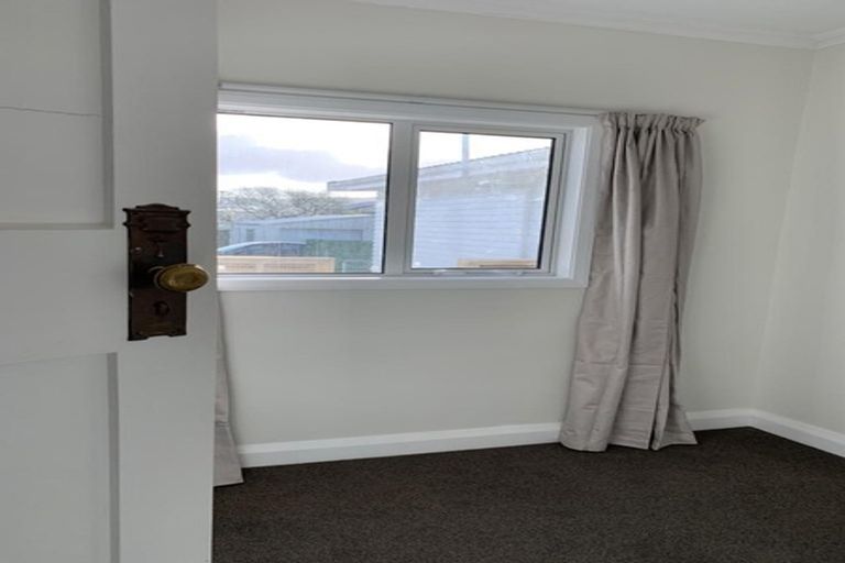 Photo of property in 125-127 Bell Road, Waiwhetu, Lower Hutt, 5010