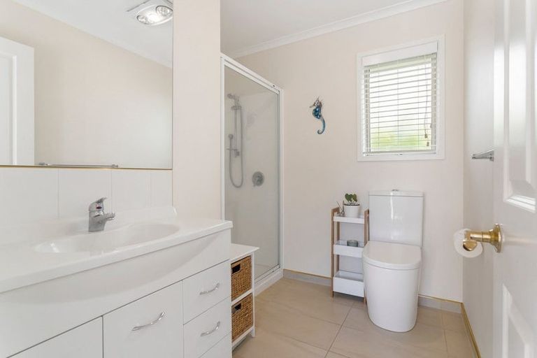 Photo of property in 45 Omega Place, Coastlands, Whakatane, 3120