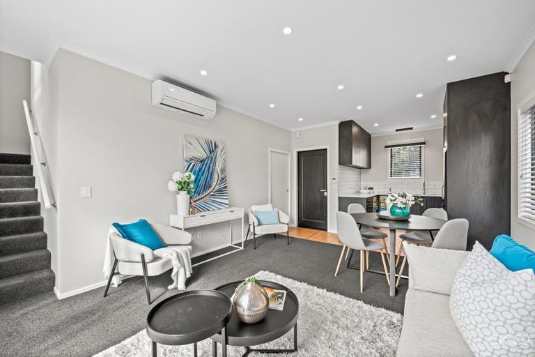 Photo of property in 7 Aston Crescent, Wallaceville, Upper Hutt, 5018