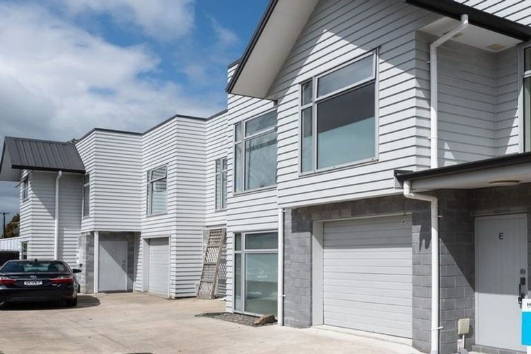 Photo of property in 6/215 Massey Street, Frankton, Hamilton, 3204