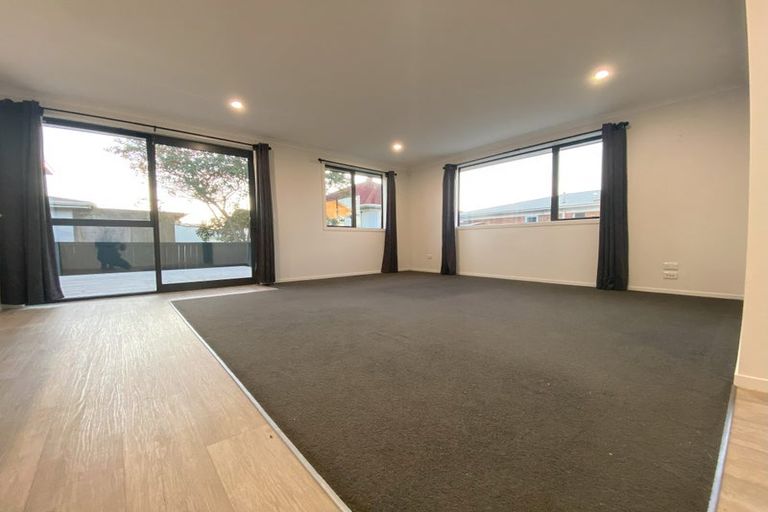 Photo of property in 28a Lawrie Avenue, Pukekohe, 2120