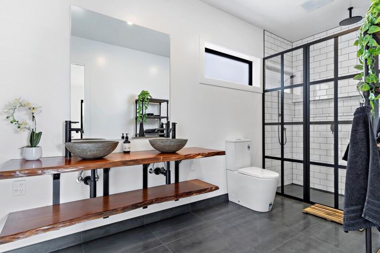 Photo of property in 106 Carters Line, Parkvale, Carterton, 5792