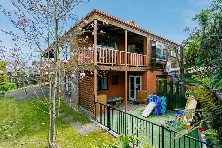 Photo of property in 106 Acacia Bay Road, Nukuhau, Taupo, 3330