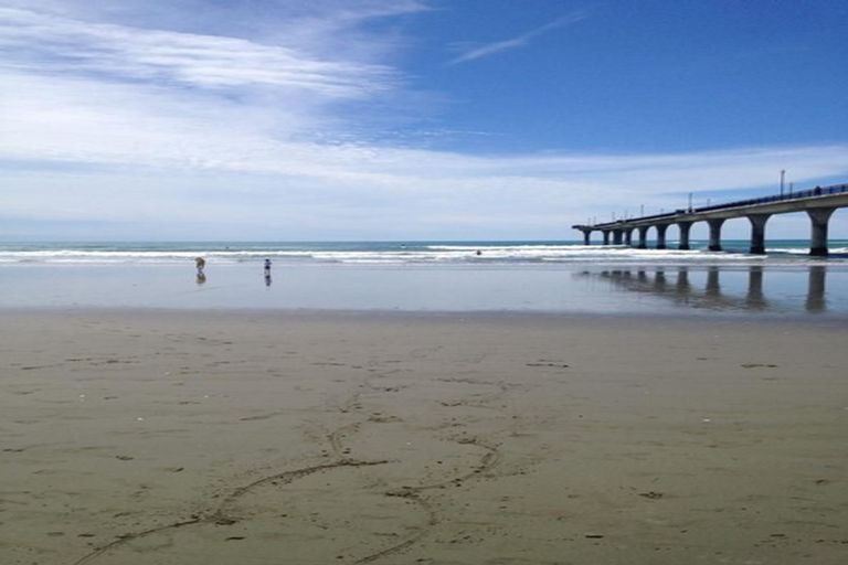 Photo of property in 9/272 Marine Parade, New Brighton, Christchurch, 8061