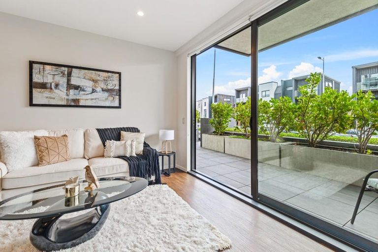 Photo of property in 5/2g Onekiritea Road, Hobsonville, Auckland, 0616