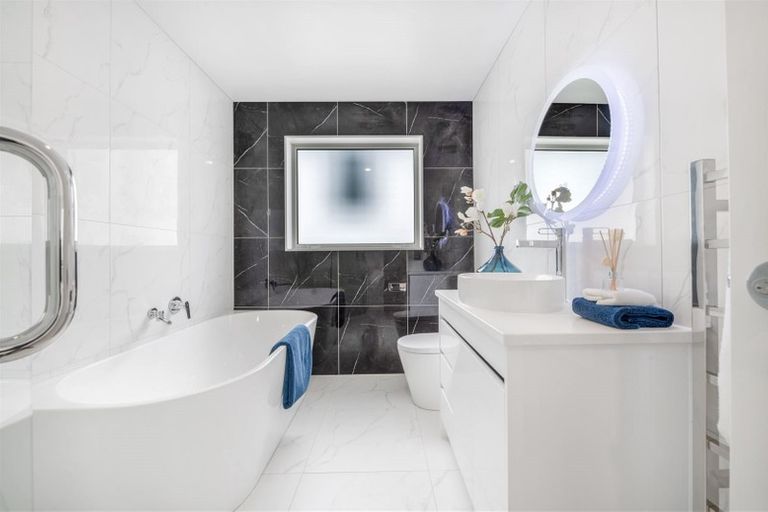 Photo of property in 4 Demeter Street, Flat Bush, Auckland, 2019