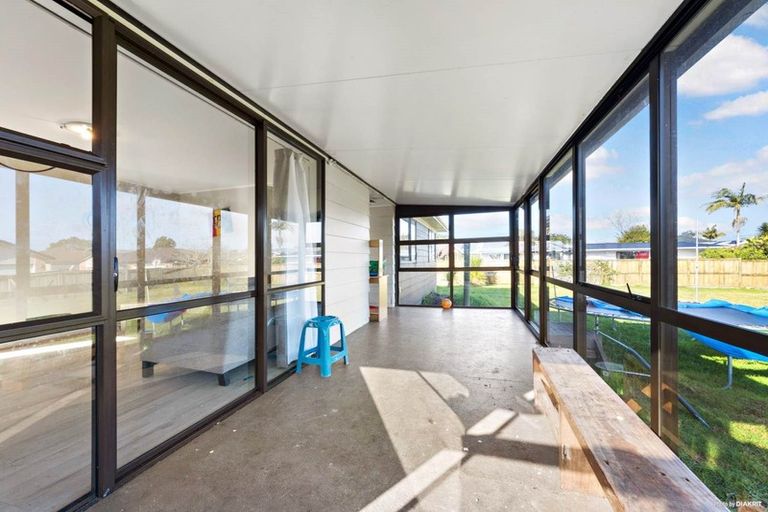 Photo of property in 7 Poinsettia Place, Henderson, Auckland, 0610