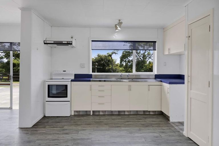 Photo of property in 124 Kahouri Road, Midhirst, Stratford, 4394