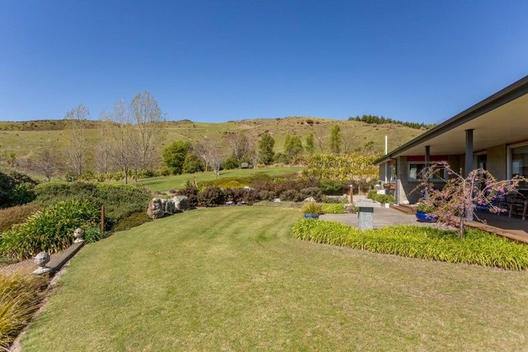 Photo of property in 136 Waikari Valley Road, Scargill, Amberley, 7483