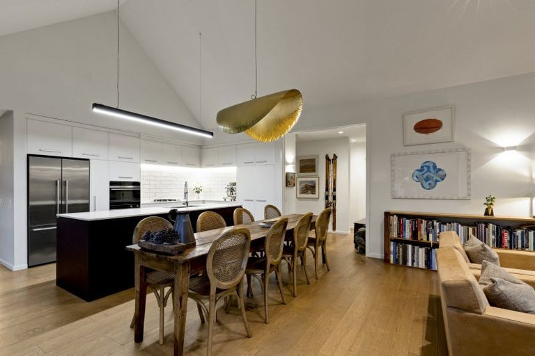 Photo of property in 54 Falconer Rise, Jacks Point, Queenstown, 9371