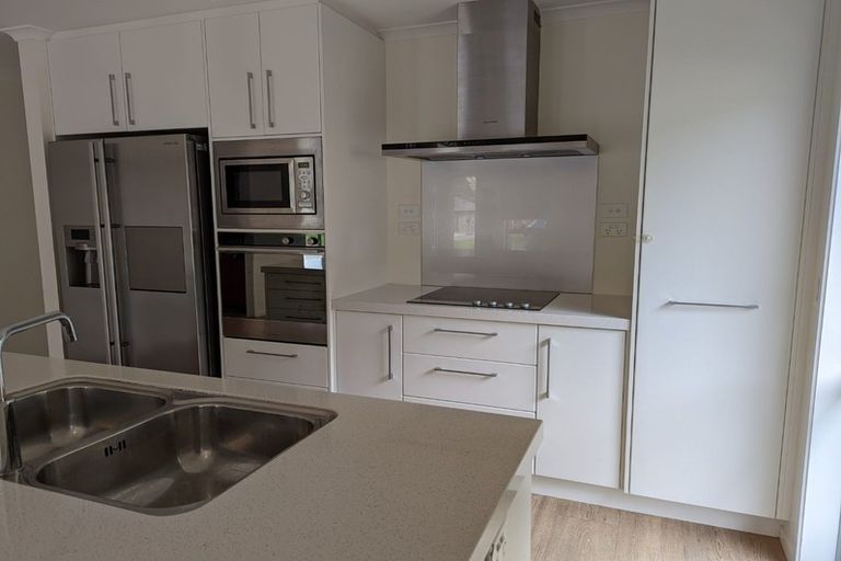 Photo of property in 67 Riverstone Drive, Riverstone Terraces, Upper Hutt, 5018