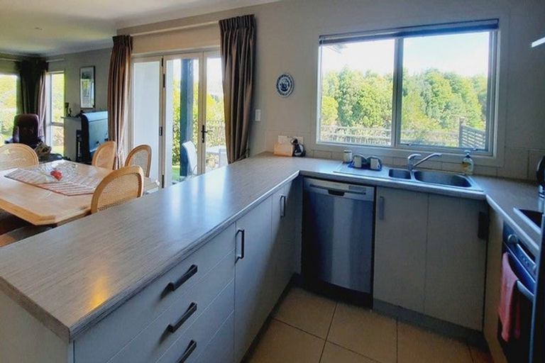 Photo of property in 29 Bridgewater Way, Pyes Pa, Tauranga, 3112