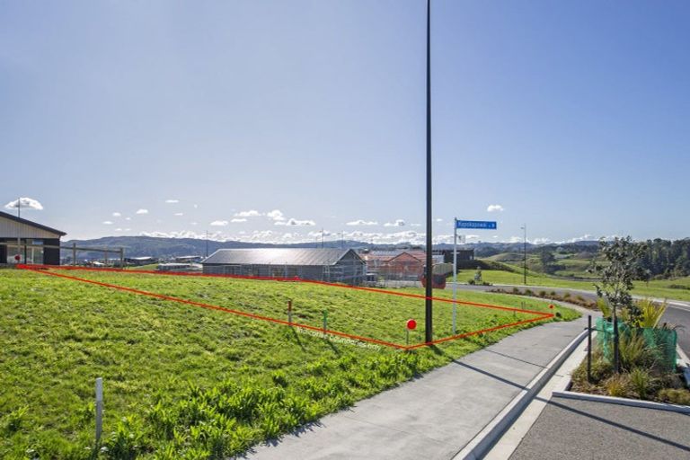 Photo of property in 6 Tunarau Street, Raglan, 3225