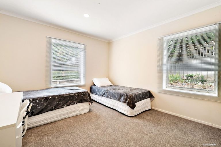 Photo of property in 17 Cascaden Road, Gulf Harbour, Whangaparaoa, 0930