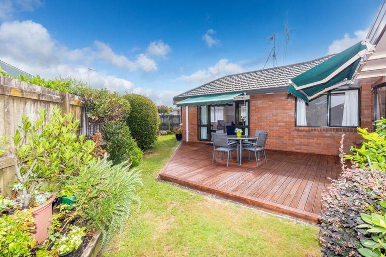 Photo of property in 12 Kirk Close, Rototuna, Hamilton, 3210