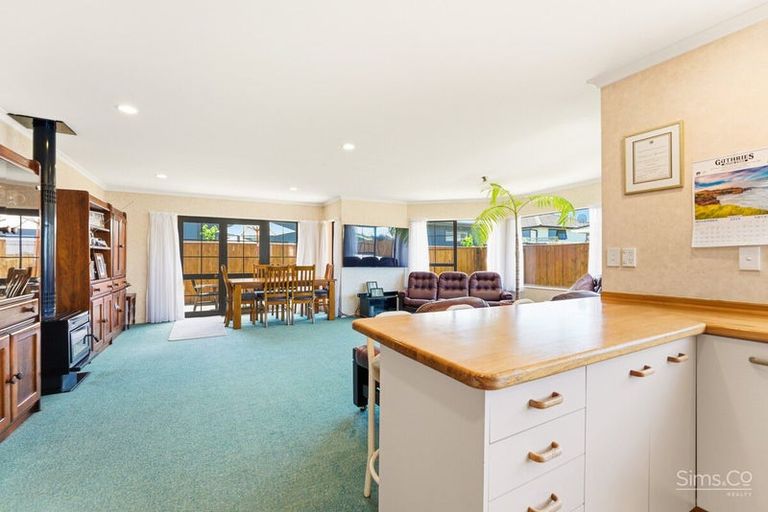 Photo of property in 14 Kelsi Street, Tawhero, Whanganui, 4501