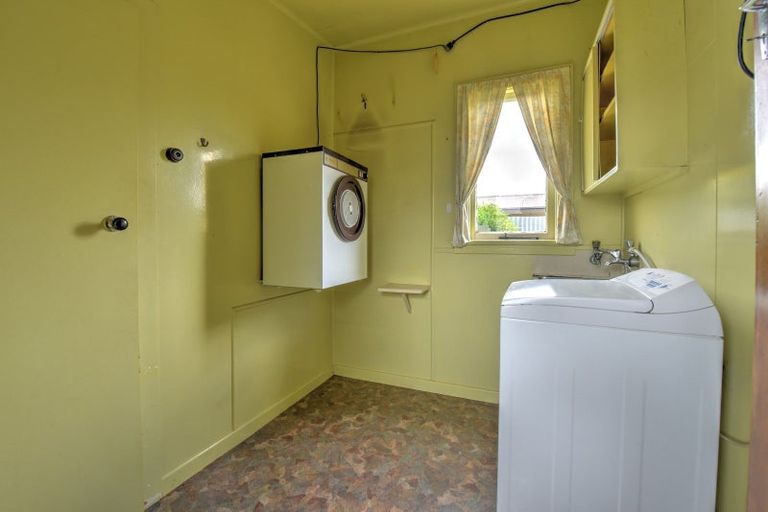 Photo of property in 17 Elsie Street, Gore, 9710