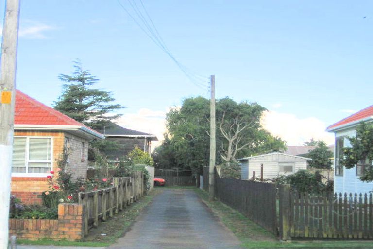 Photo of property in 35c Birdwood Avenue, Papatoetoe, Auckland, 2025
