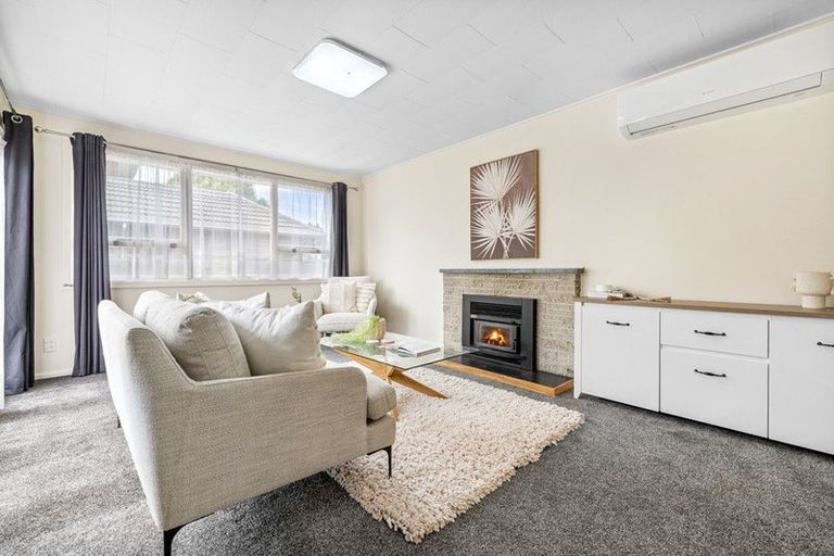 Photo of property in 38 Farrington Avenue, Bishopdale, Christchurch, 8053