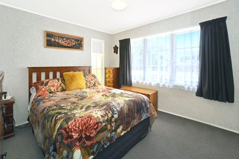 Photo of property in 6 Bayview Street, Te Puke, 3119