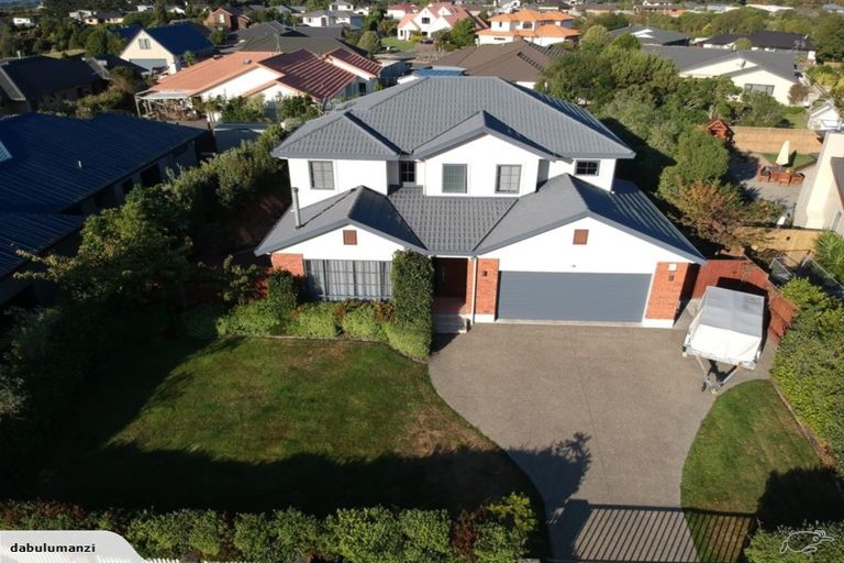 Photo of property in 153 Ruapehu Drive, Fitzherbert, Palmerston North, 4410