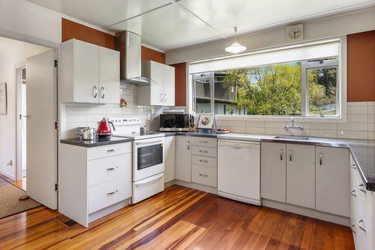 Photo of property in 11 Kokopu Street, Turangi, 3334