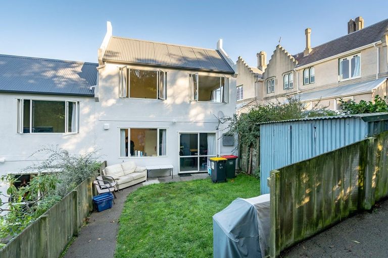 Photo of property in 4a Lovelock Avenue, North Dunedin, Dunedin, 9016