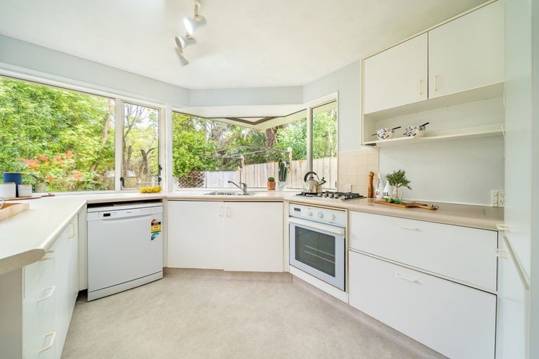 Photo of property in 2/35 Manuka Street, Stokes Valley, Lower Hutt, 5019