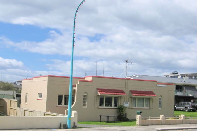 Photo of property in 35 The Mall, Mount Maunganui, 3116