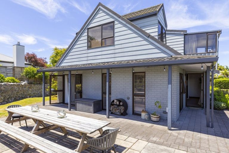 Photo of property in 83 Harvey Street, Waipahihi, Taupo, 3330
