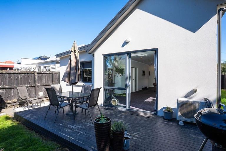Photo of property in 12 Braddon Street, Addington, Christchurch, 8024