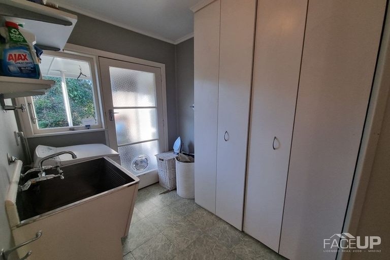 Photo of property in 75 Don Buck Road, Massey, Auckland, 0614