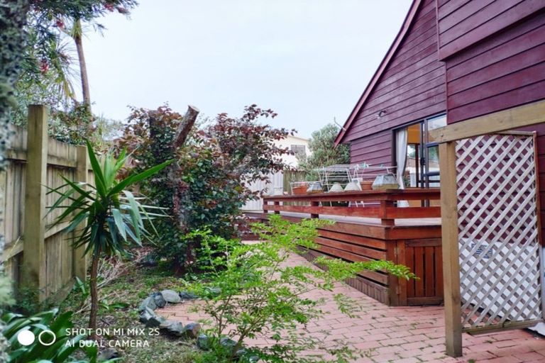 Photo of property in 138a Moire Road, West Harbour, Auckland, 0618