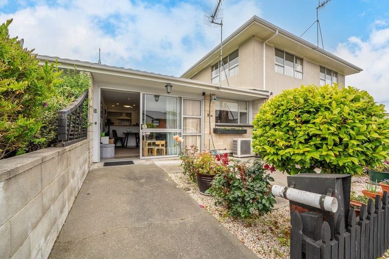 Photo of property in 25 Clyde Street, Seaview, Timaru, 7910