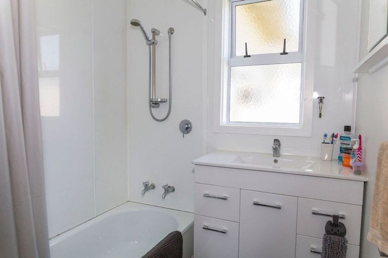 Photo of property in 53 Tipapakuku Road, Dannevirke, 4930